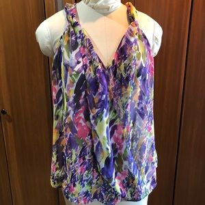 CAbi petals top